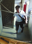 案发后况玉林骑摩托车逃